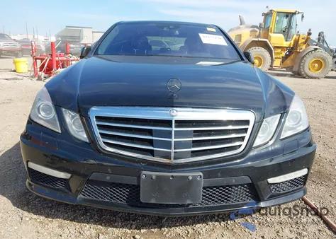 2012 Mercedes-Benz E 63 Amg z USA, uszkodzony, nr VIN WDDHF7EB2CA659903